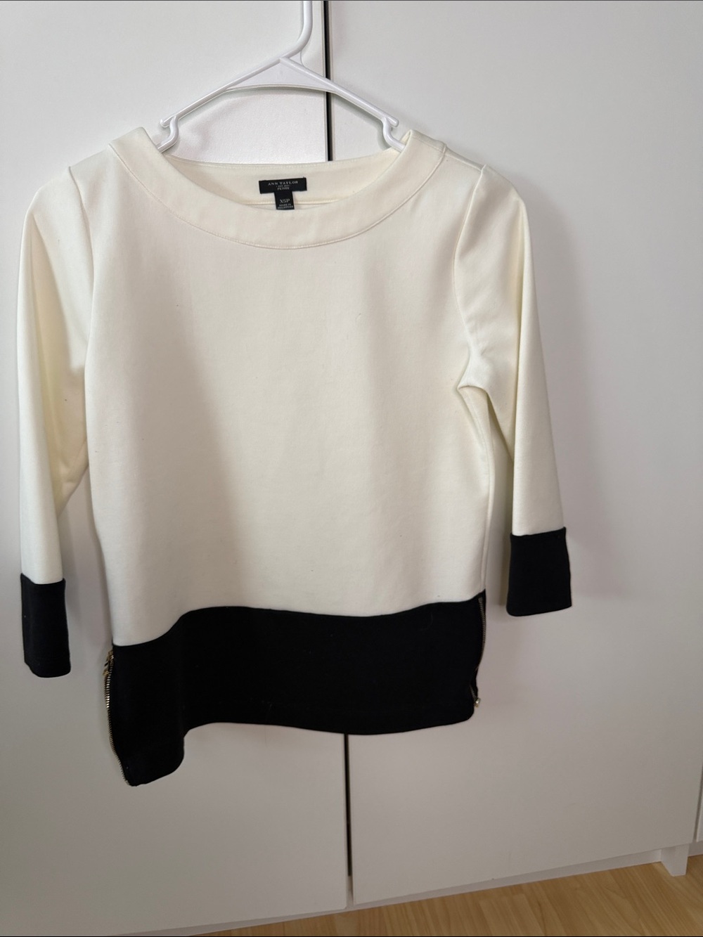 Ann Taylor Two-Tone Boatneck Tunic — Cream and Black
